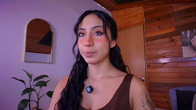 Snapshot of amber_curly chatting on 07-14-26, 08:37 amber curly online show from 07-14-26, 08:37