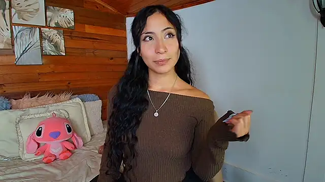 amber curly online show from 02-06-26, 10:39