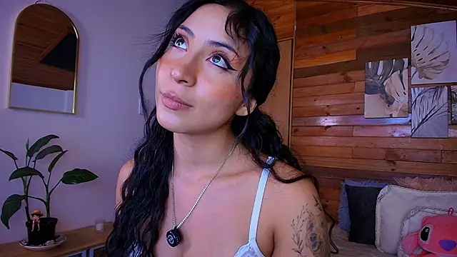 amber curly online show from 06-02-26, 09:48