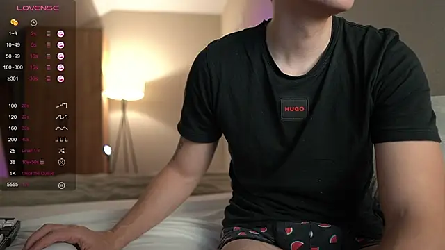 TaisonBrownX online show from 10-26-25, 07:47