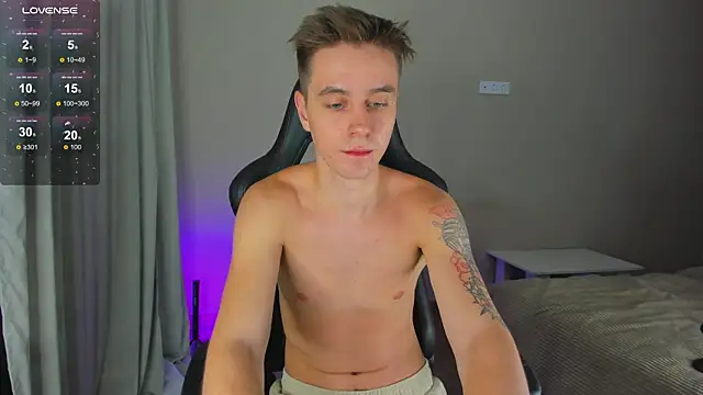 TaisonBrownX online show from 02-13-25, 07:21