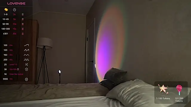 TaisonBrownX online show from 10-07-25, 04:13