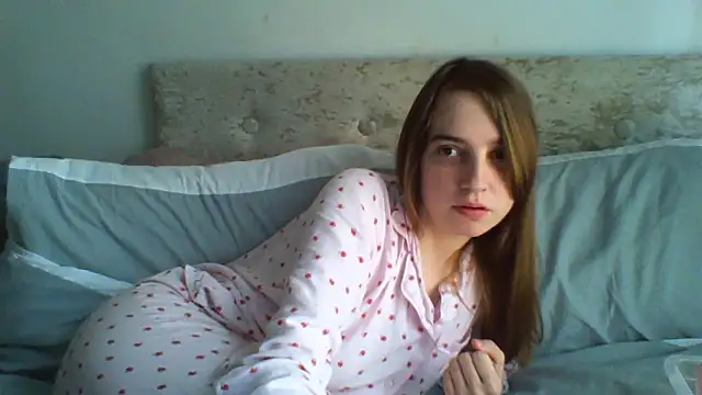EvieRoseex online show from 04-19-26, 10:27