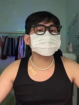 Snapshot of MinhTuanLive chatting on 03-18-25, 07:01 MinhTuanLive online show from 03-18-25, 07:01