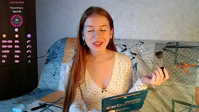 Snapshot of KatalinaAmore chatting on 10-01-25, 03:38 KatalinaAmore online show from 10-01-25, 03:38