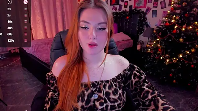 BellaTorne  online show from 12-28-24, 10:55