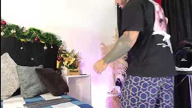 john cartter1 online show from 11-20-25, 11:11