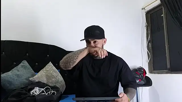 john cartter1 online show from 10-09-25, 11:00