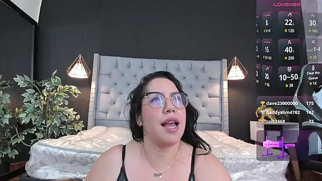 angeline blake  online show from 03-01-25, 01:43