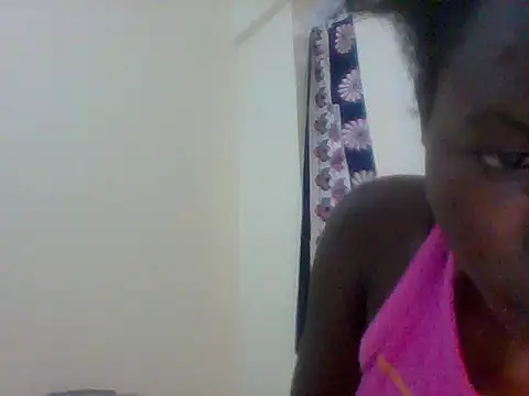 Snapshot of Fine_baby0001 chatting on 06-19-26, 03:45 Fine baby0001 online show from 06-19-26, 03:45