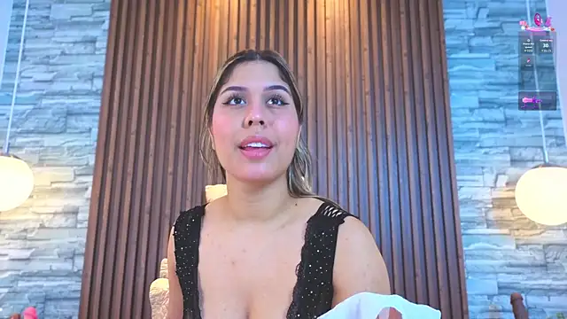 alannavidal online show from 06-12-26, 03:04