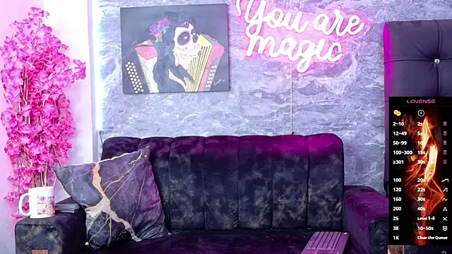 siamarlin online show from 03-12-26, 09:08