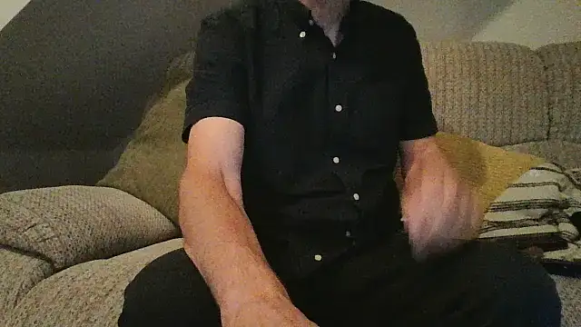 Snapshot of mr_english50 chatting on 09-18-25, 05:10 mr english50 online show from 09-18-25, 05:10