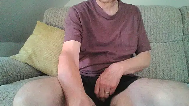 Snapshot of mr_english50 chatting on 06-21-26, 05:46 mr english50 online show from 06-21-26, 05:46