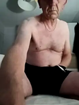 mr english50 online show from 10-31-25, 10:49