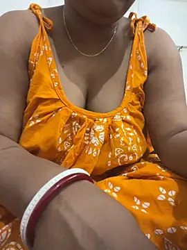 Nancy-22 online show from 11-17-25, 06:17