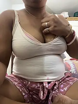 Nancy-22 online show from 10-31-25, 10:23