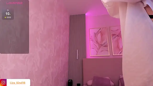 Snapshot of juicy-pussy chatting on 02-13-25, 06:09 juicy-pussy online show from 02-13-25, 06:09