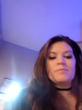 EverlynnCynn20 online show from 03-10-25, 05:33