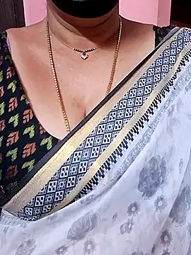 ananya956 online show from 11-11-25, 11:20