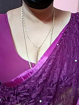 ananya956 online show from 12-15-25, 07:03