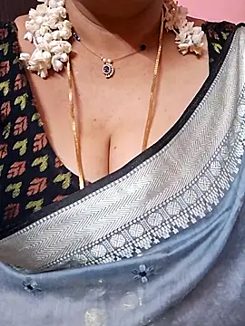 ananya956 online show from 05-23-26, 01:43