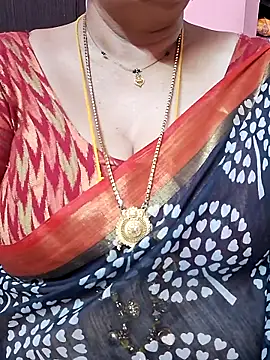 ananya956 online show from 04-19-26, 01:17