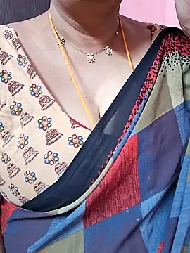 ananya956 online show from 06-18-26, 06:34