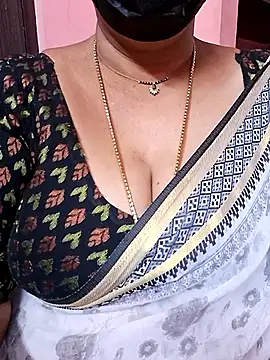 ananya956 online show from 11-12-25, 12:42