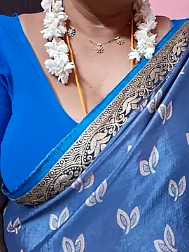 ananya956 online show from 06-19-26, 01:50