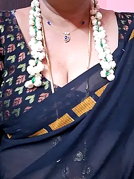 ananya956 online show from 05-08-26, 02:10