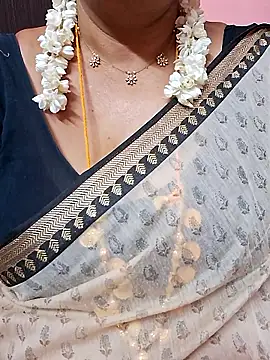 ananya956 online show from 06-19-26, 12:38