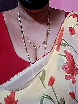 ananya956 online show from 12-18-25, 04:28