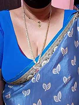 ananya956 online show from 02-10-26, 12:09