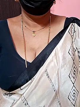 ananya956 online show from 11-13-25, 07:45