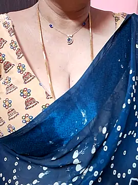 ananya956 online show from 05-25-26, 10:19