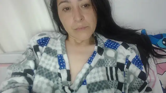 naughthyany16 online show from 10-19-25, 04:26