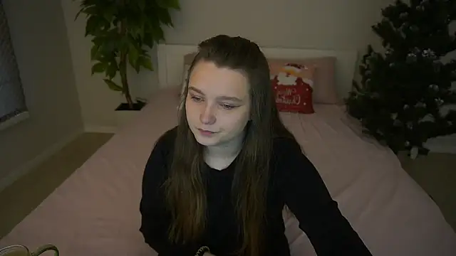 MagicPeachh  online show from 01-13-26, 07:01