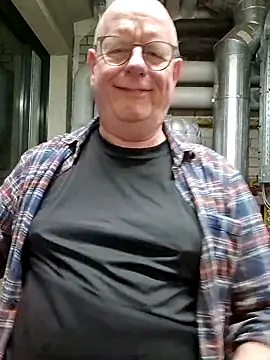 andrejoyfull64 online show from 01-06-26, 02:21