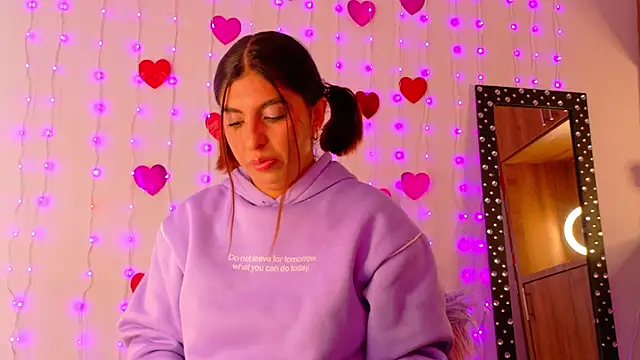 Snapshot of im_anna_ chatting on 02-21-26, 09:39 im anna online show from 02-21-26, 09:39