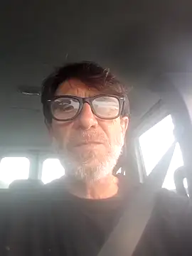 Snapshot of felice66 chatting on 06-05-26, 06:02 felice66 online show from 06-05-26, 06:02