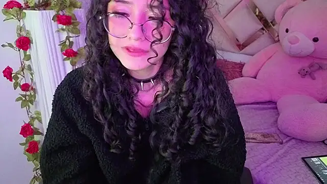 CherieCurl online show from 05-07-26, 02:49