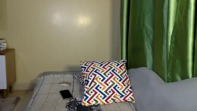 prettycheeky online show from 05-06-26, 09:24