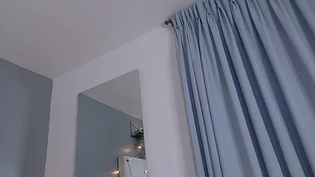 LilithSmith  online show from 12-15-25, 11:38