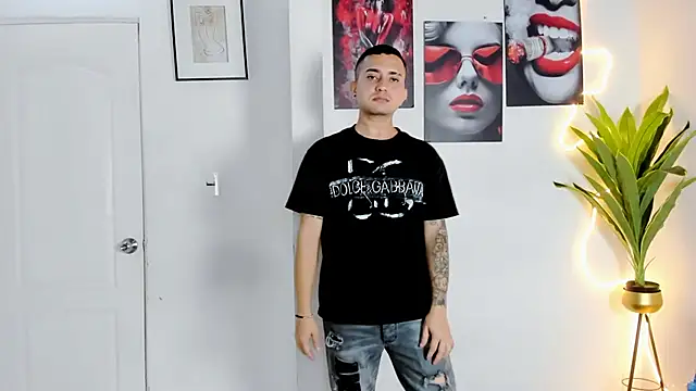 oversizedxguys online show from 04-13-26, 01:20