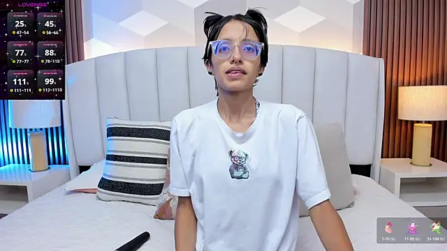 Marge lasander online show from 11-22-25, 01:48