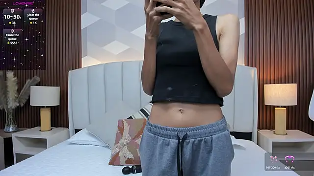 Marge lasander online show from 12-02-25, 01:50