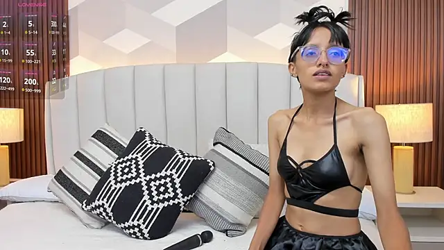 Marge lasander online show from 09-19-25, 01:42