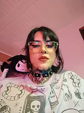 taaylor33 online show from 03-26-26, 12:20