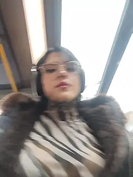 taaylor33 online show from 03-05-26, 10:27